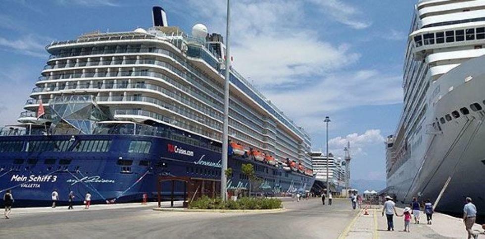 Ferienwohnung For Harbor Travelers Piräus Exterior foto